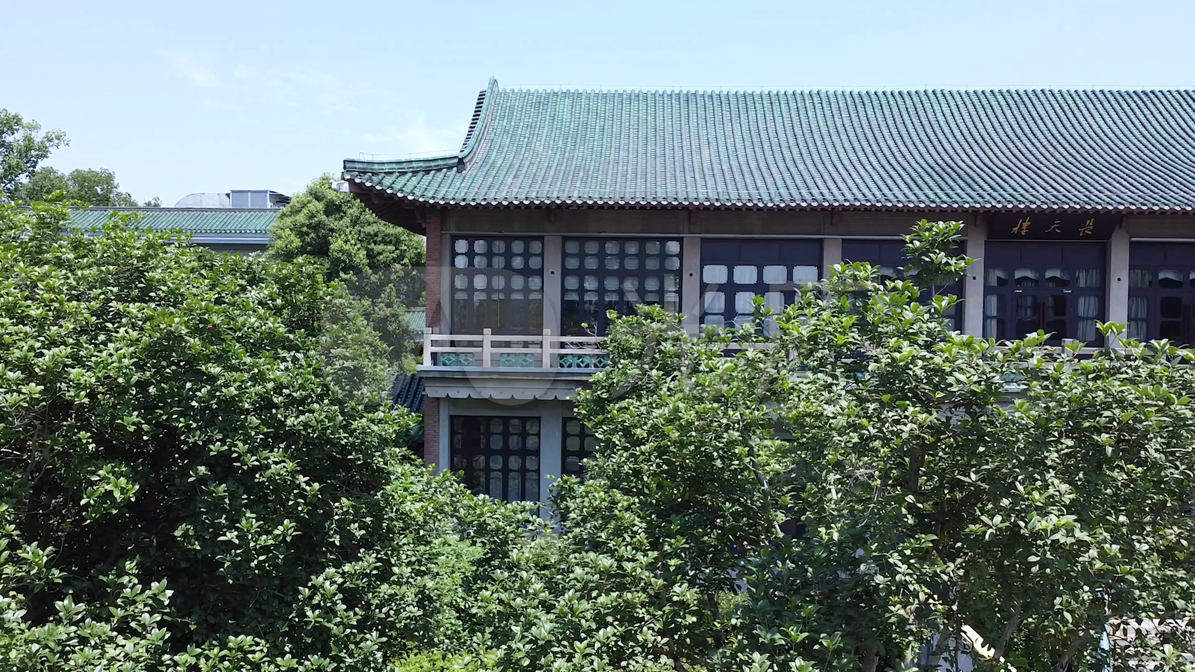 武汉东湖梨园长天楼4k航拍_3840x2160_高清视频素材下载(编号:6055974