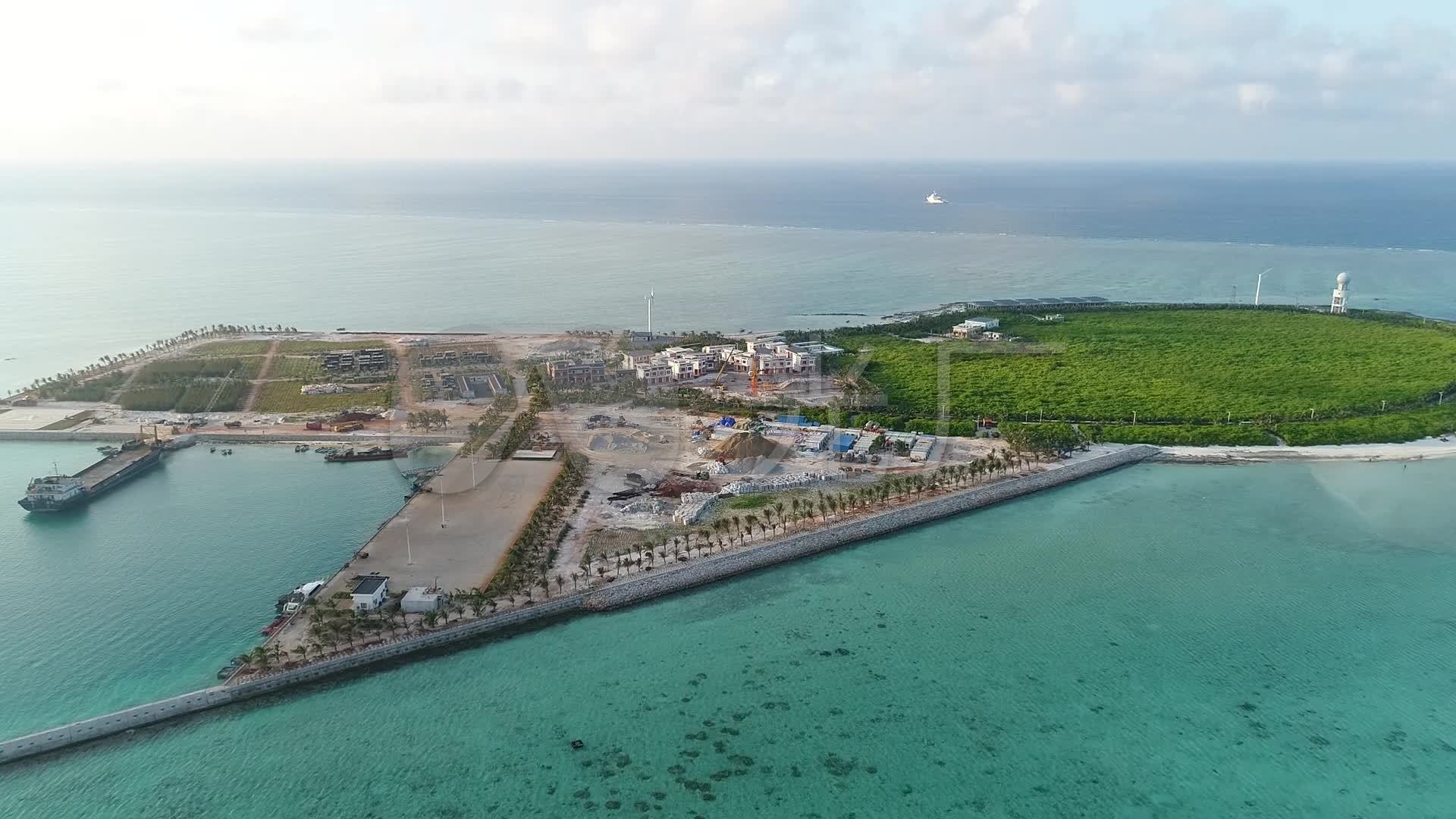 航拍南海西沙群岛赵述岛开发建设