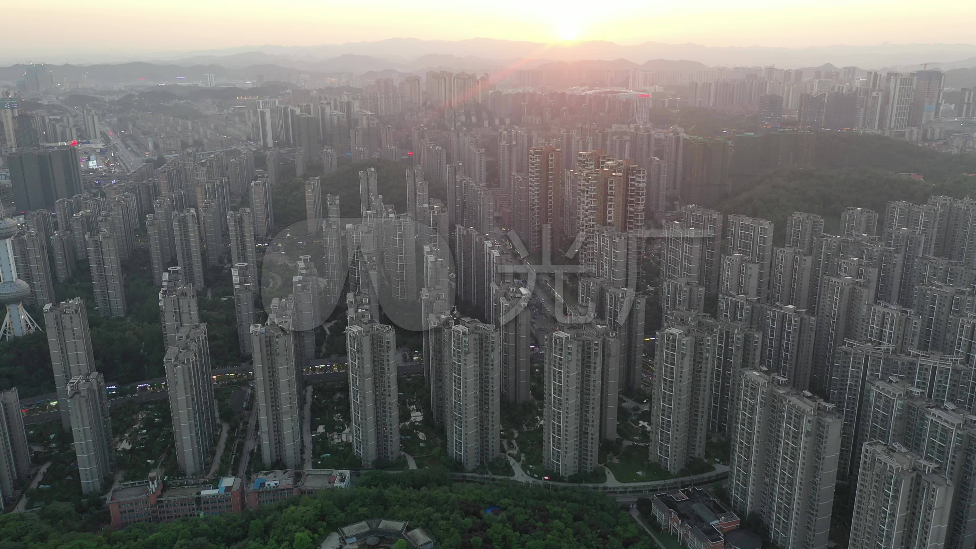4k航拍贵阳观山湖区世纪城