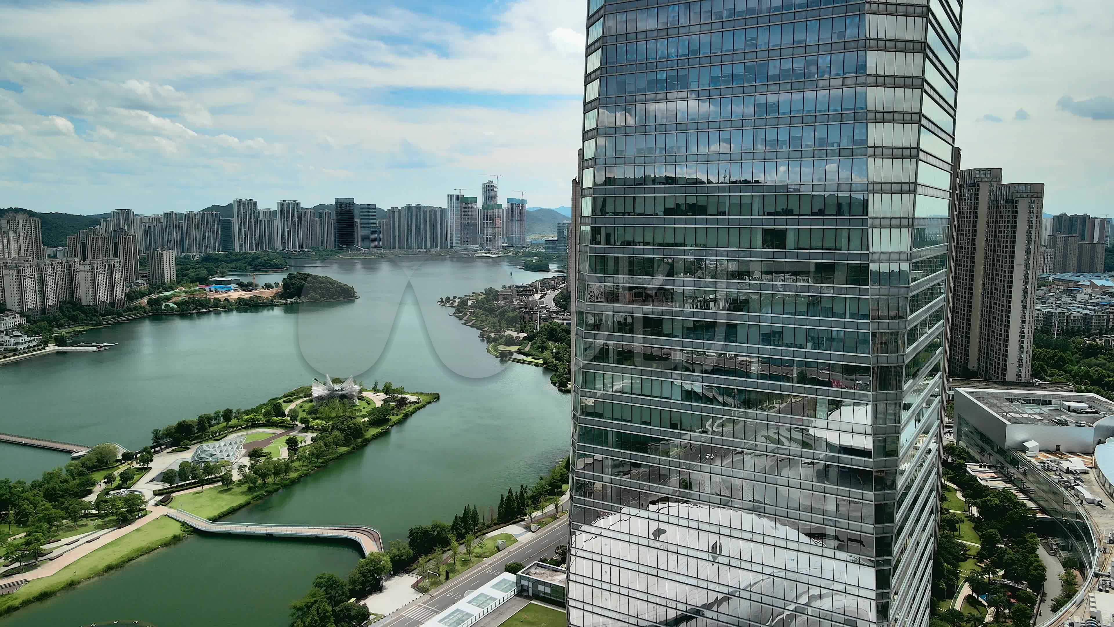 4k长沙金茂双子塔玻璃幕墙建筑物倒影_3840x2160_高清