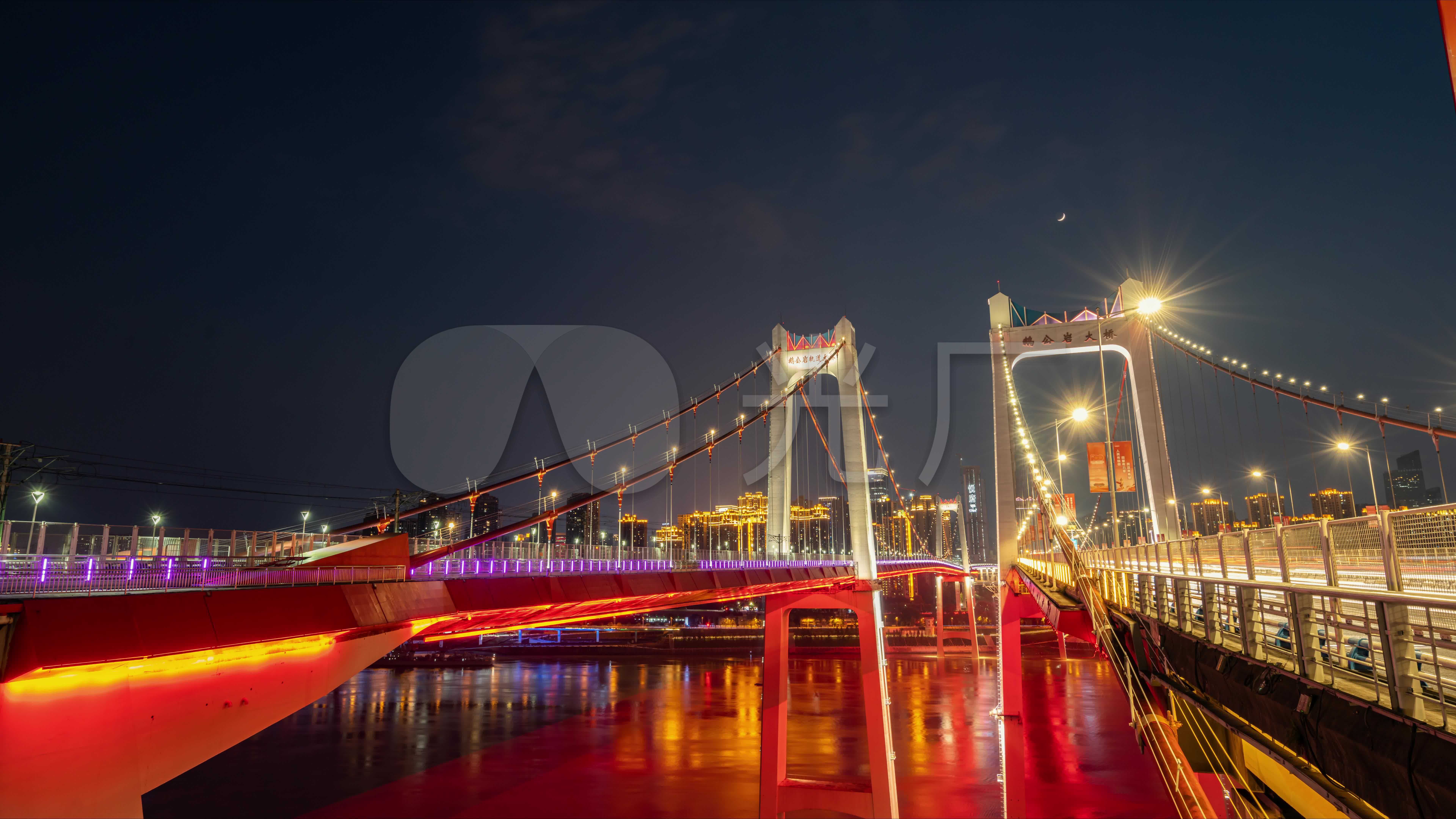 重庆鹅公岩轨道大桥夜景