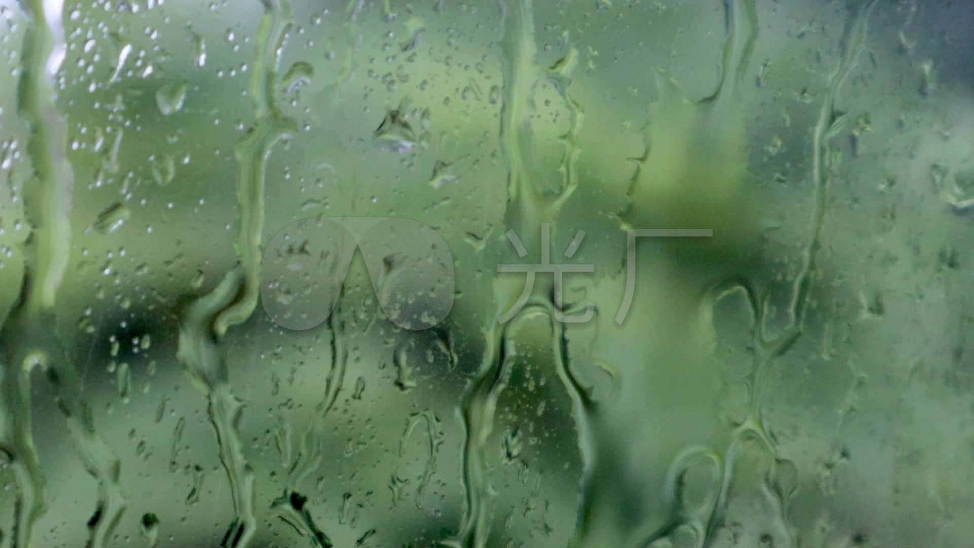 (多组唯美)雨滴落在玻璃上_1920x1080_高清视频素材