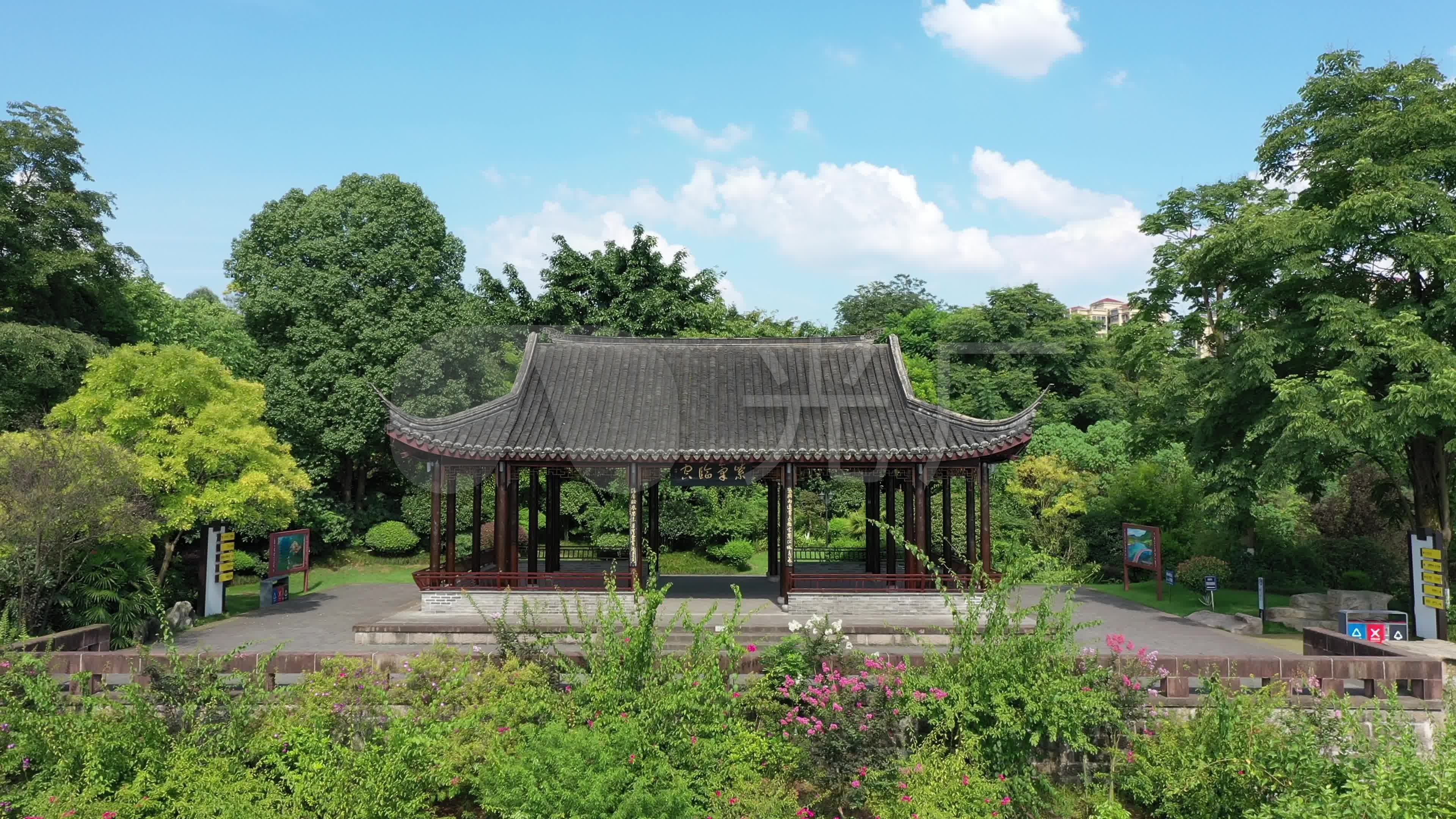 泸州航拍江阳区东岩公园短视频素材