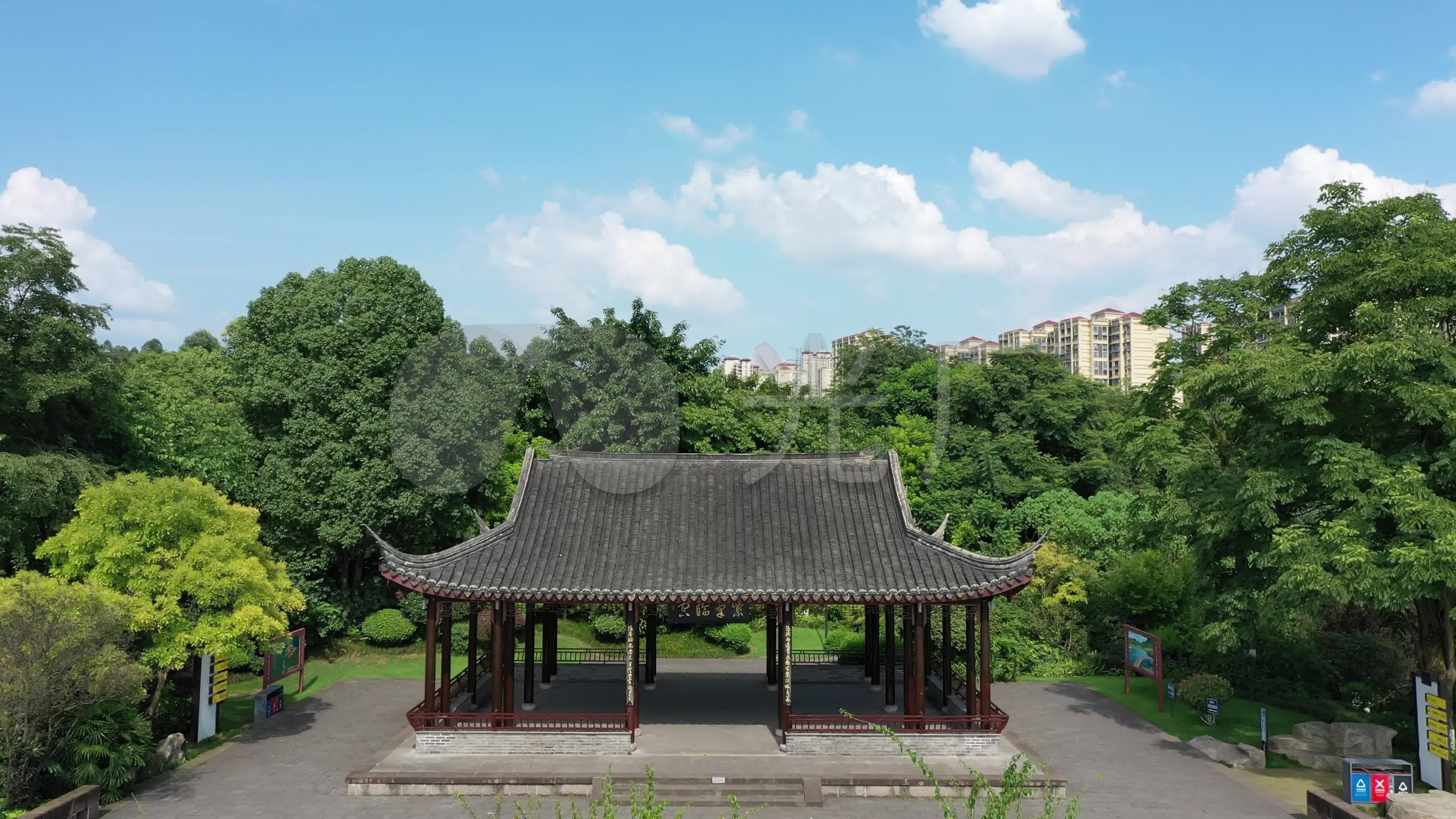 泸州航拍江阳区东岩公园短视频素材