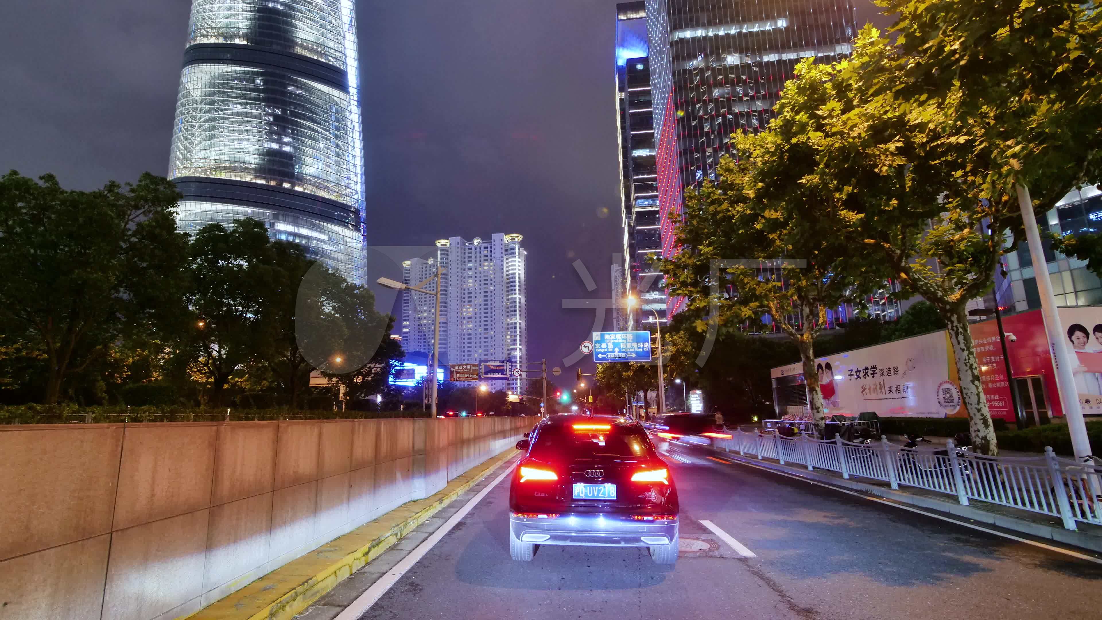 4k原创)繁华城市街道夜景高楼大厦车流