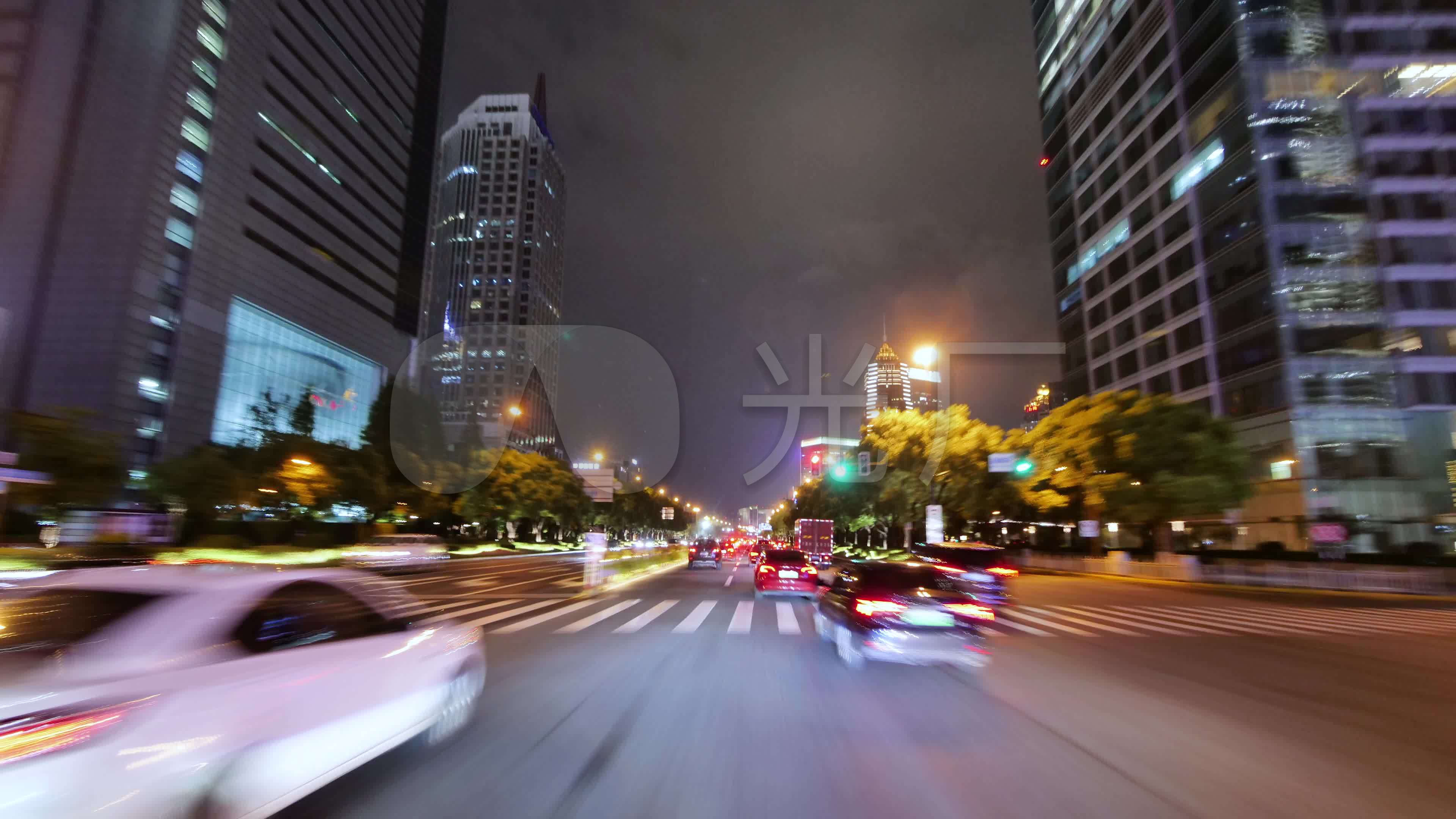 4k原创)繁华城市街道夜景高楼大厦车流