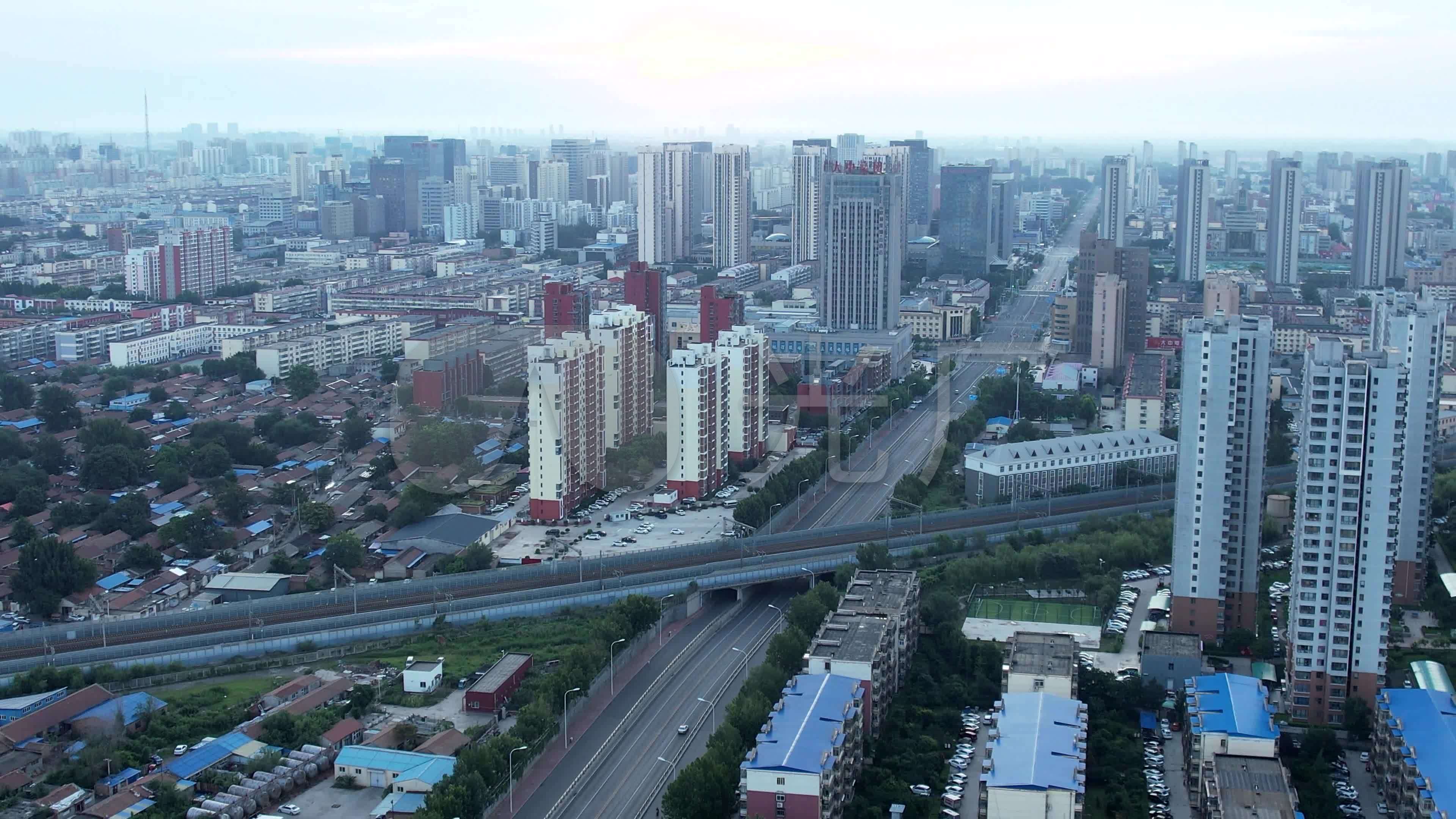 2021年8月航拍河北廊坊市全景_3840x2160_高清视频(:)