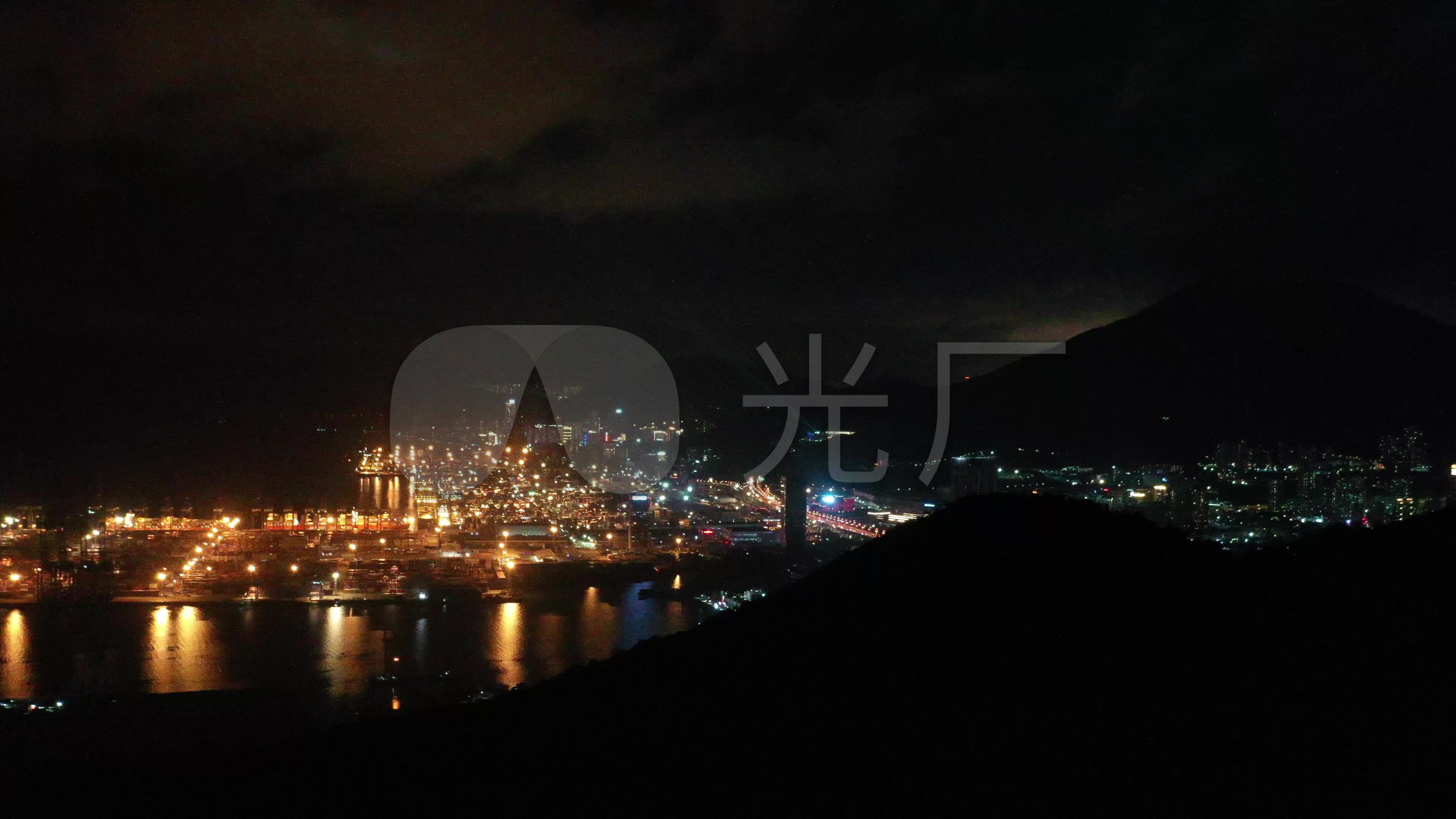 原创航拍:深圳盐田国际集装箱码头夜景