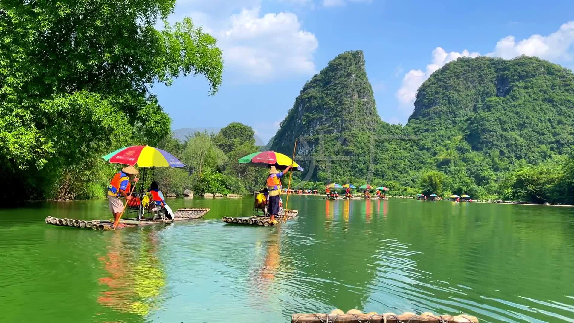 桂林山水甲天下遇龙河竹筏漂流景区山清水秀