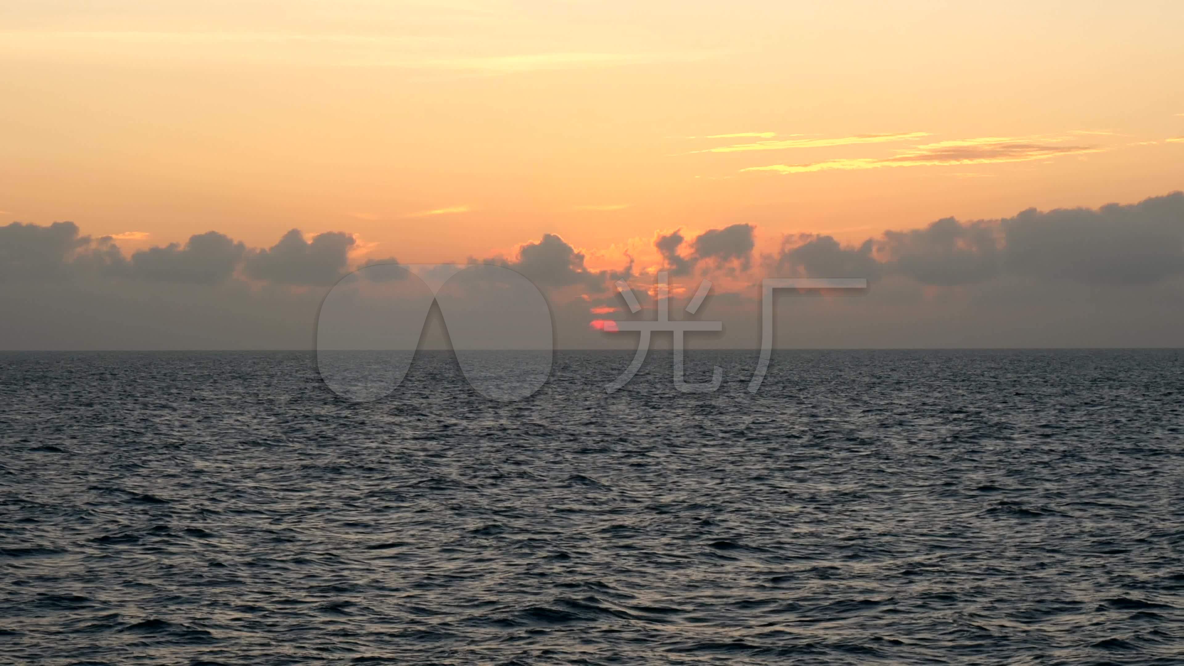 【4k】大海早晨-海上日出朝霞-朝阳蓝天