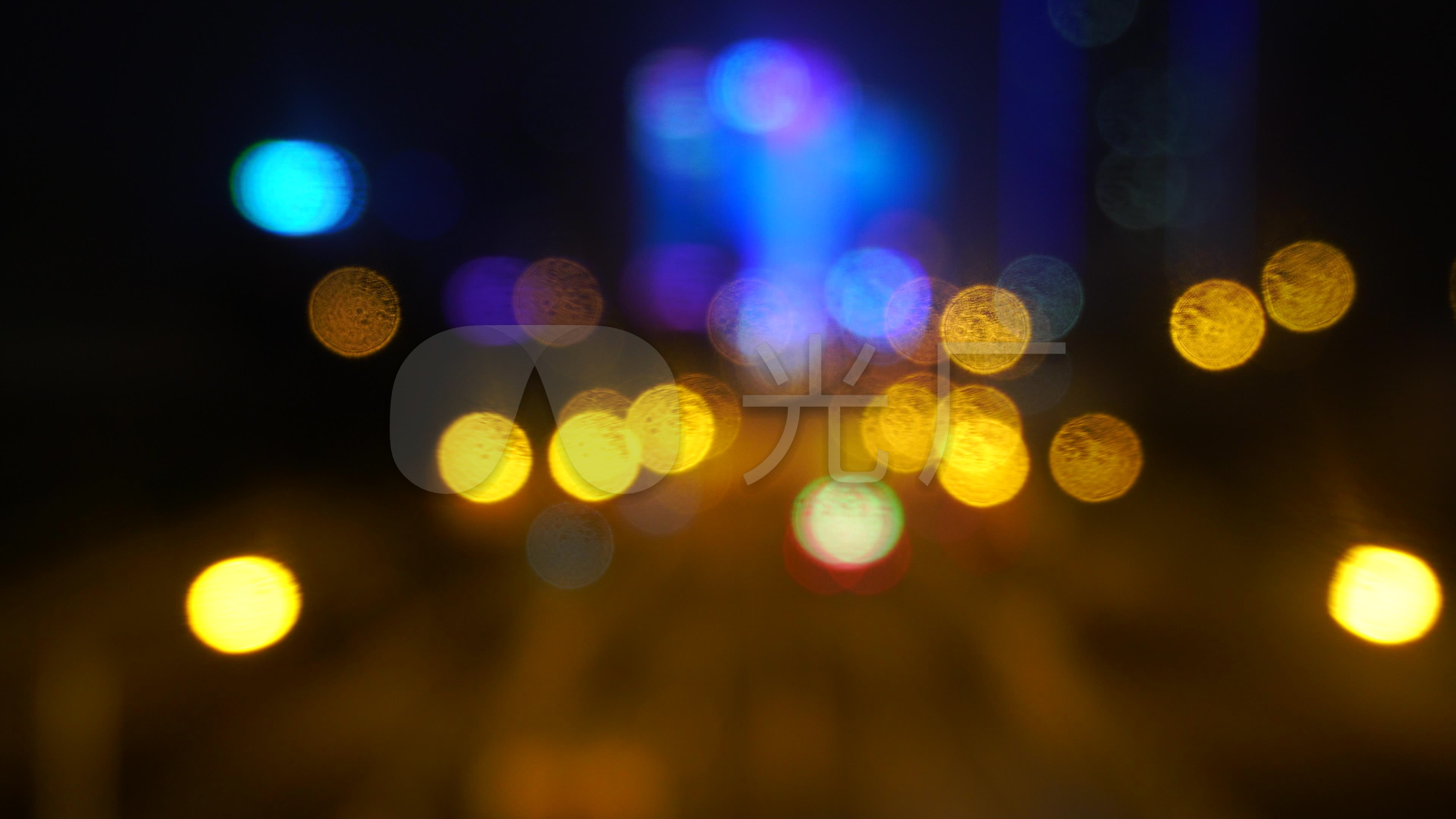 【原创实拍】夜晚马路车辆灯光斑斓_3840x2160_高清