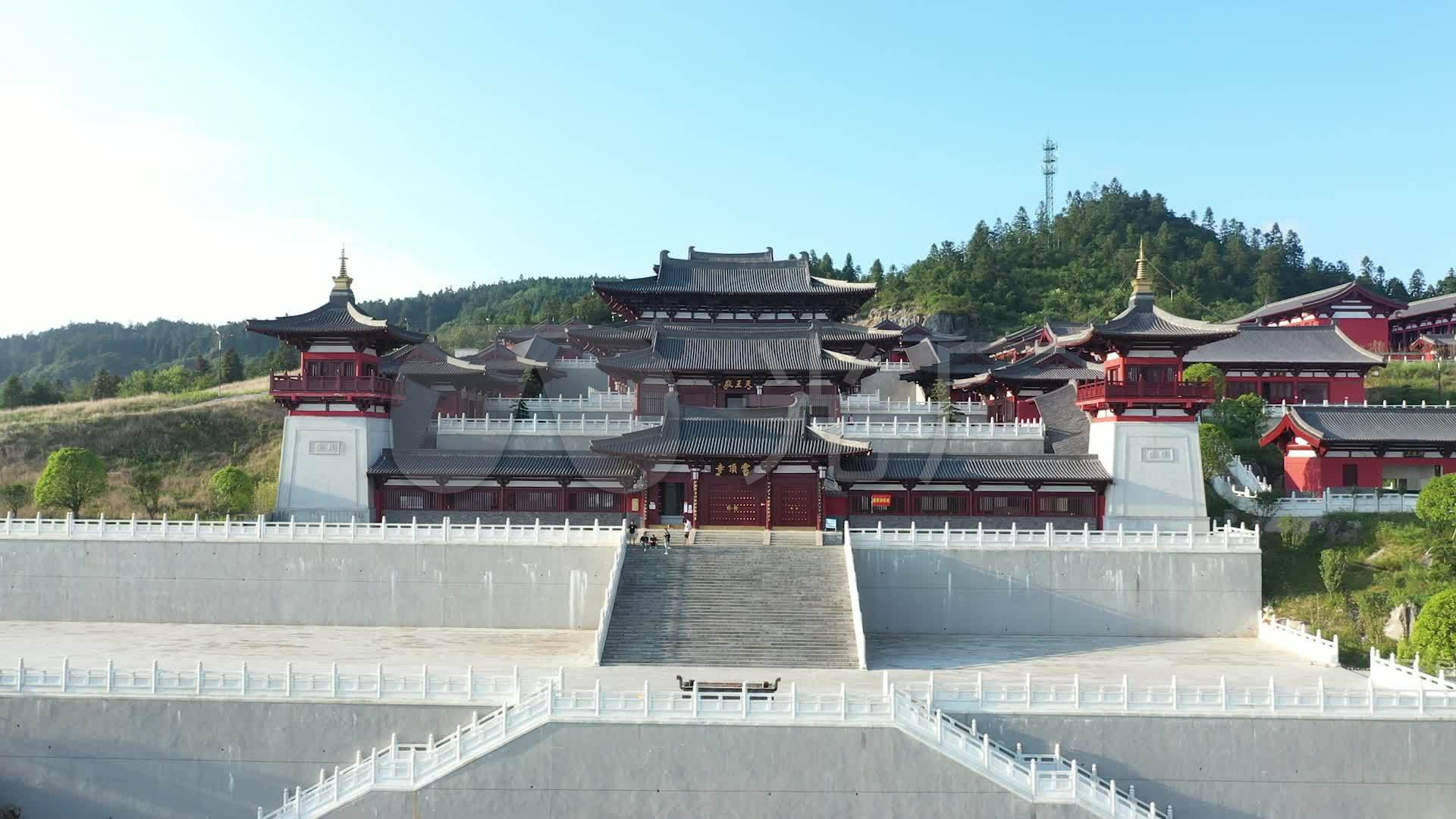 摩围山 云顶寺