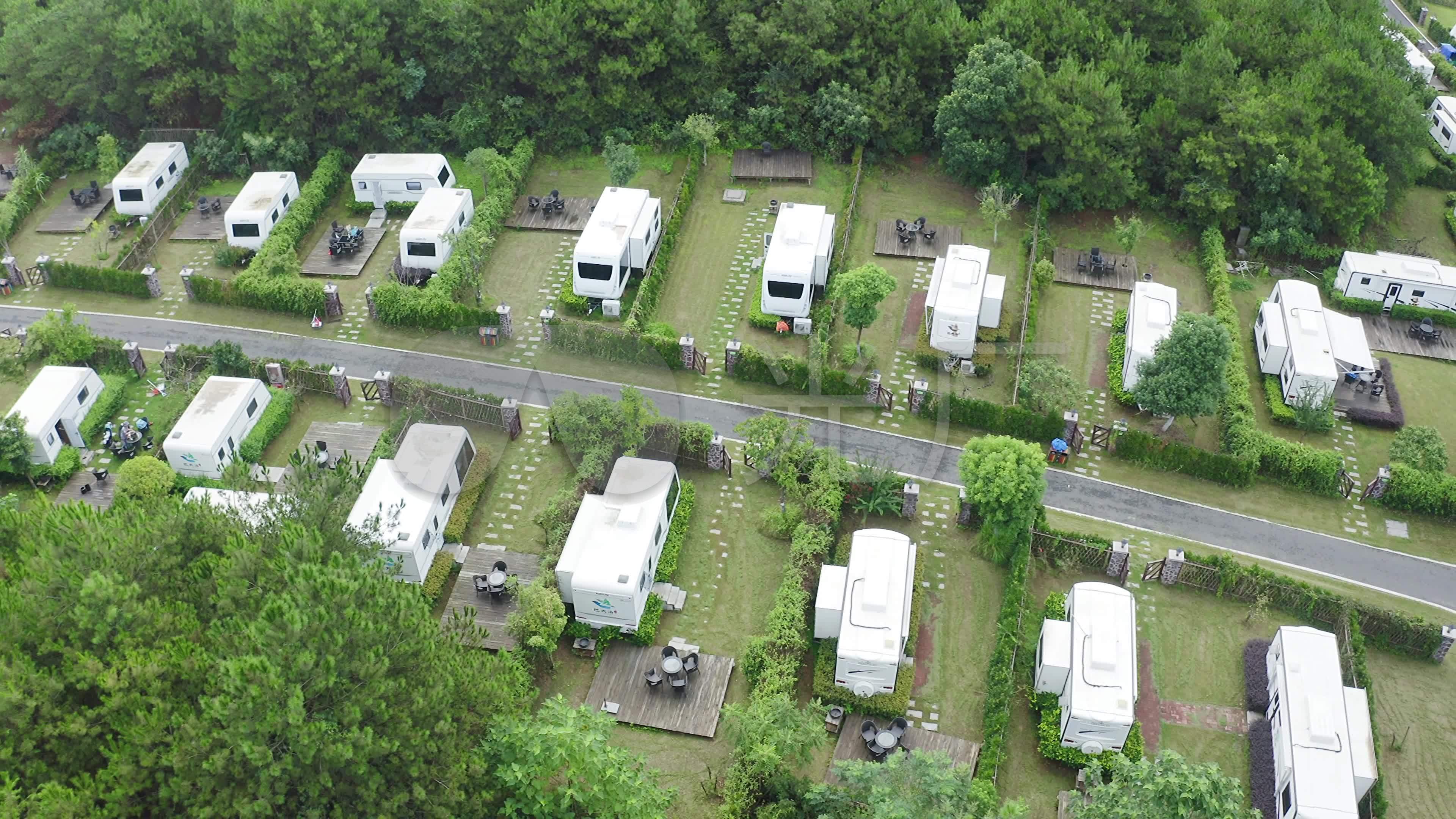 视频素材 实拍视频 景观人文 航拍 房车旅行 房车营地 酒店 民宿来自