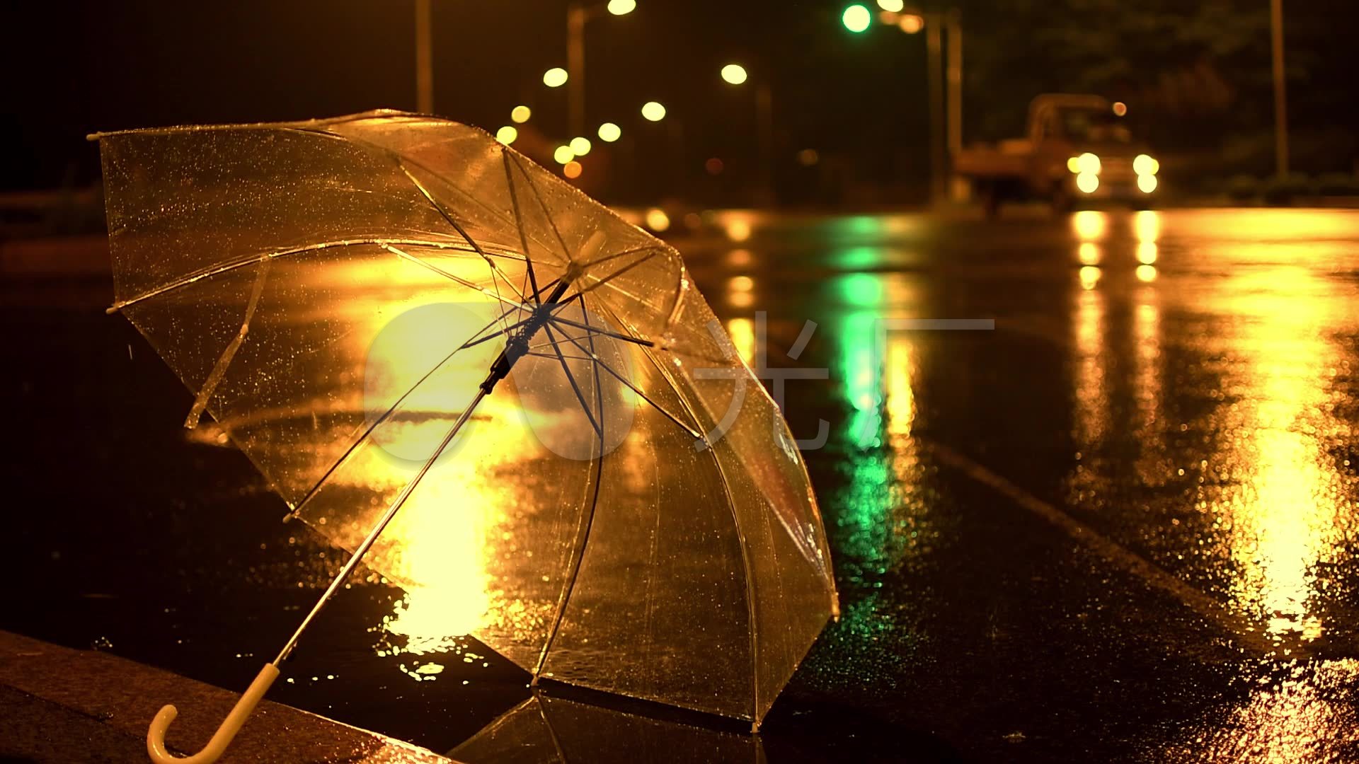 下雨天的伤感_1920x1080_高清视频素材下载(编号:)