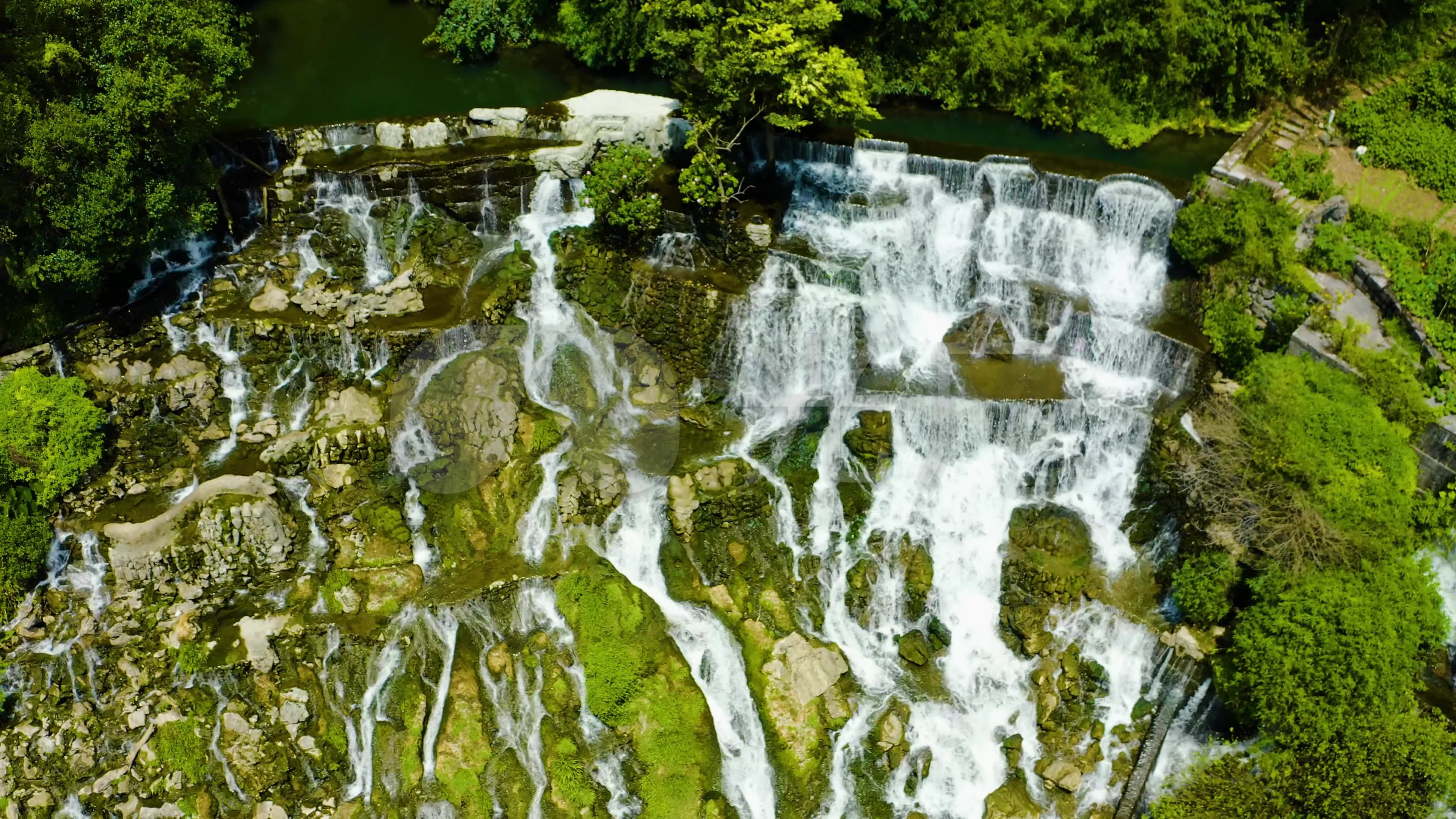 4k航拍龙宫景区小瀑布_3840x2160_高清视频素材下载(编号:6374621)