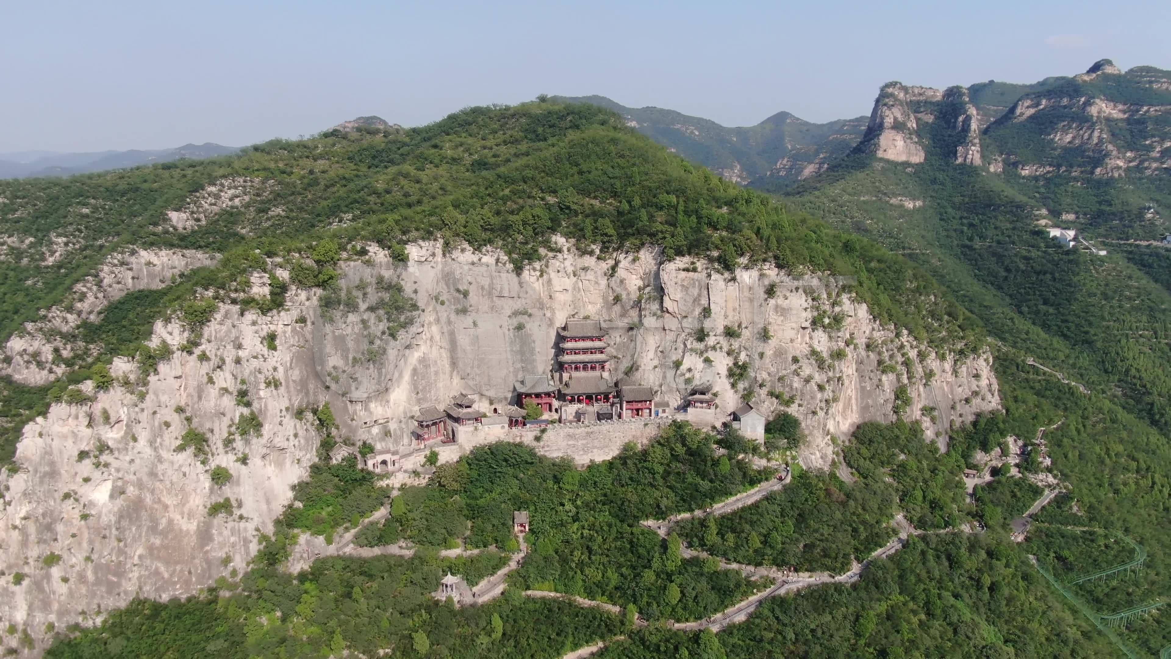 邯郸涉县娲皇宫风景区4k航拍_3840x2160_高清视频素材下载(编号