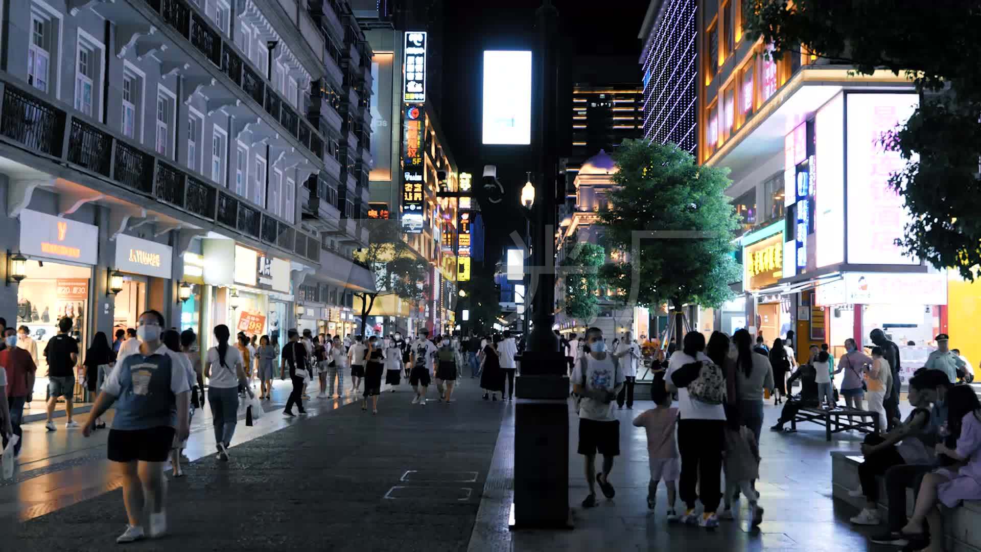 武汉江汉路步行街人来人往延时