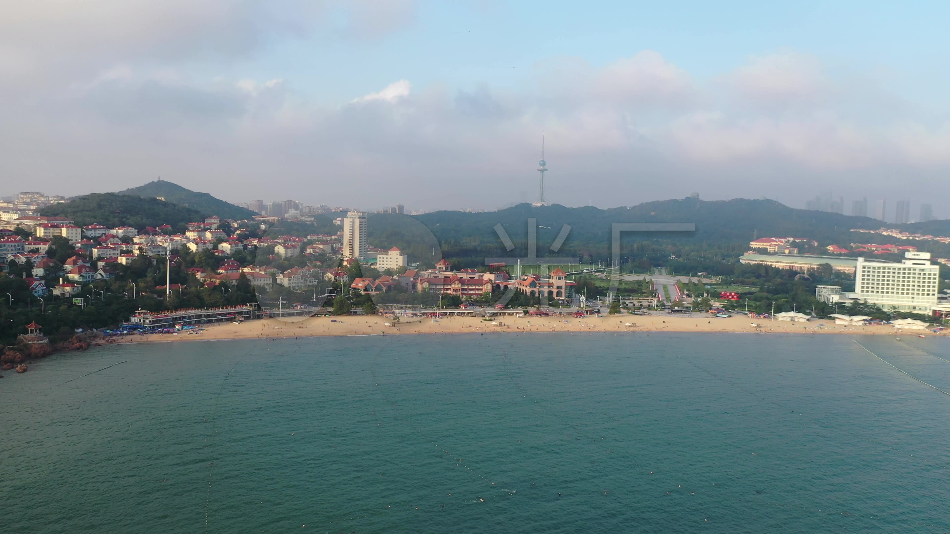 青岛汇泉湾第一海水浴场_3840x2160_高清视频素材下载