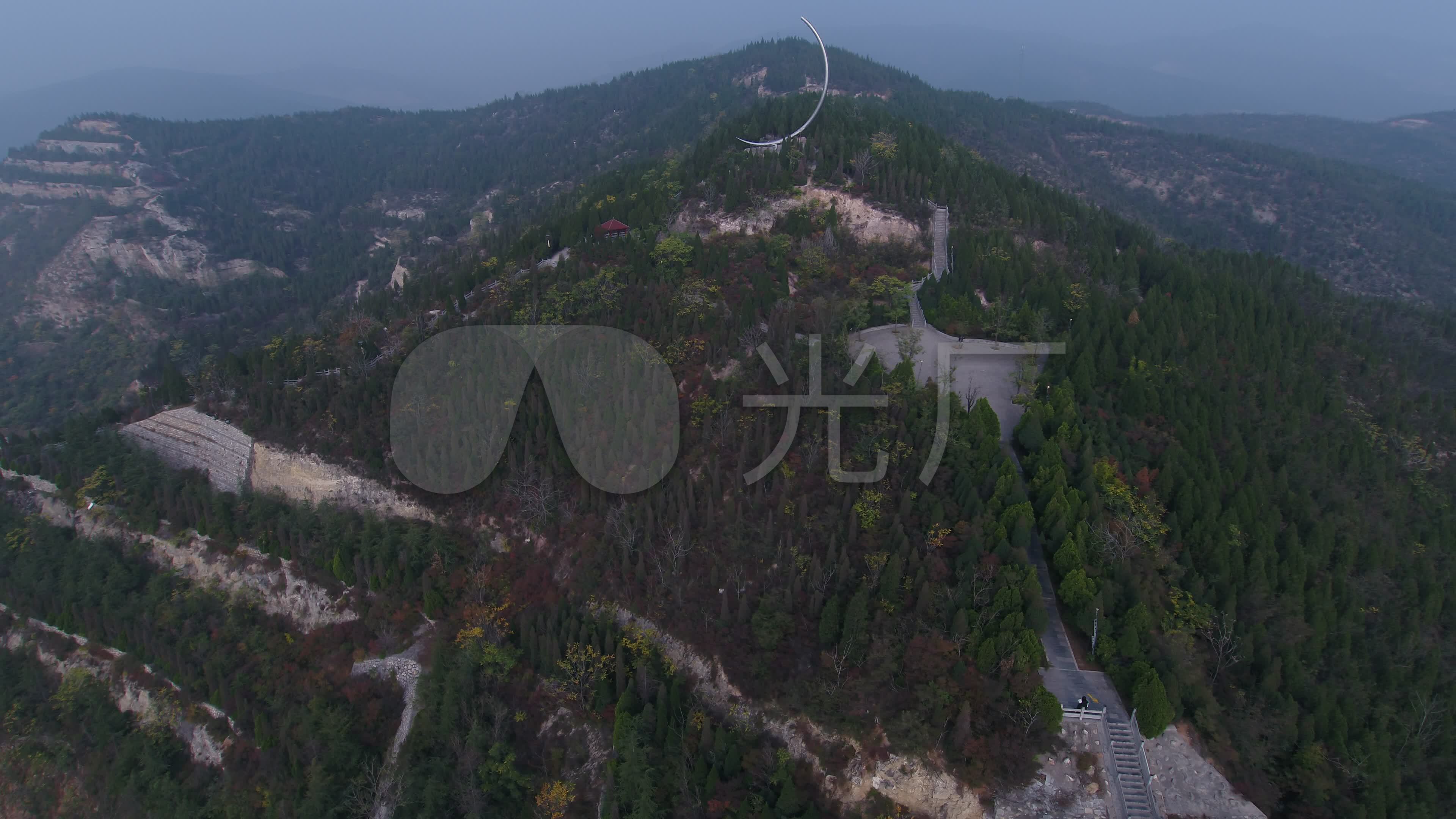 航拍焦作缝山针公园环绕拍摄