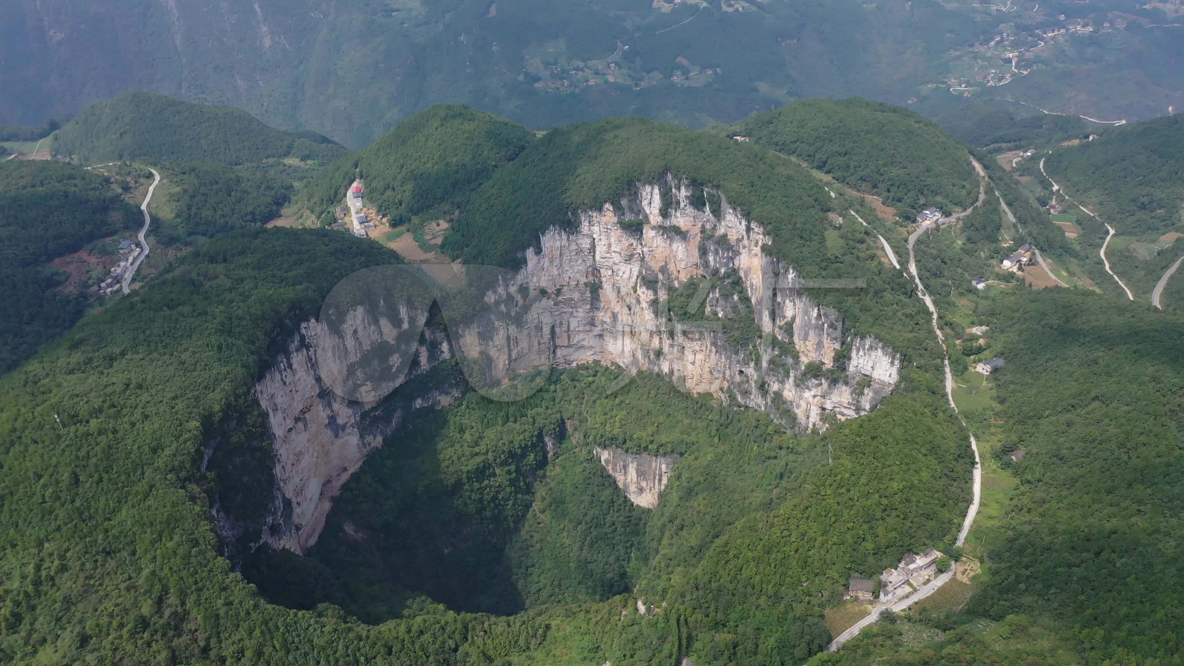 重庆奉节天坑地缝景区