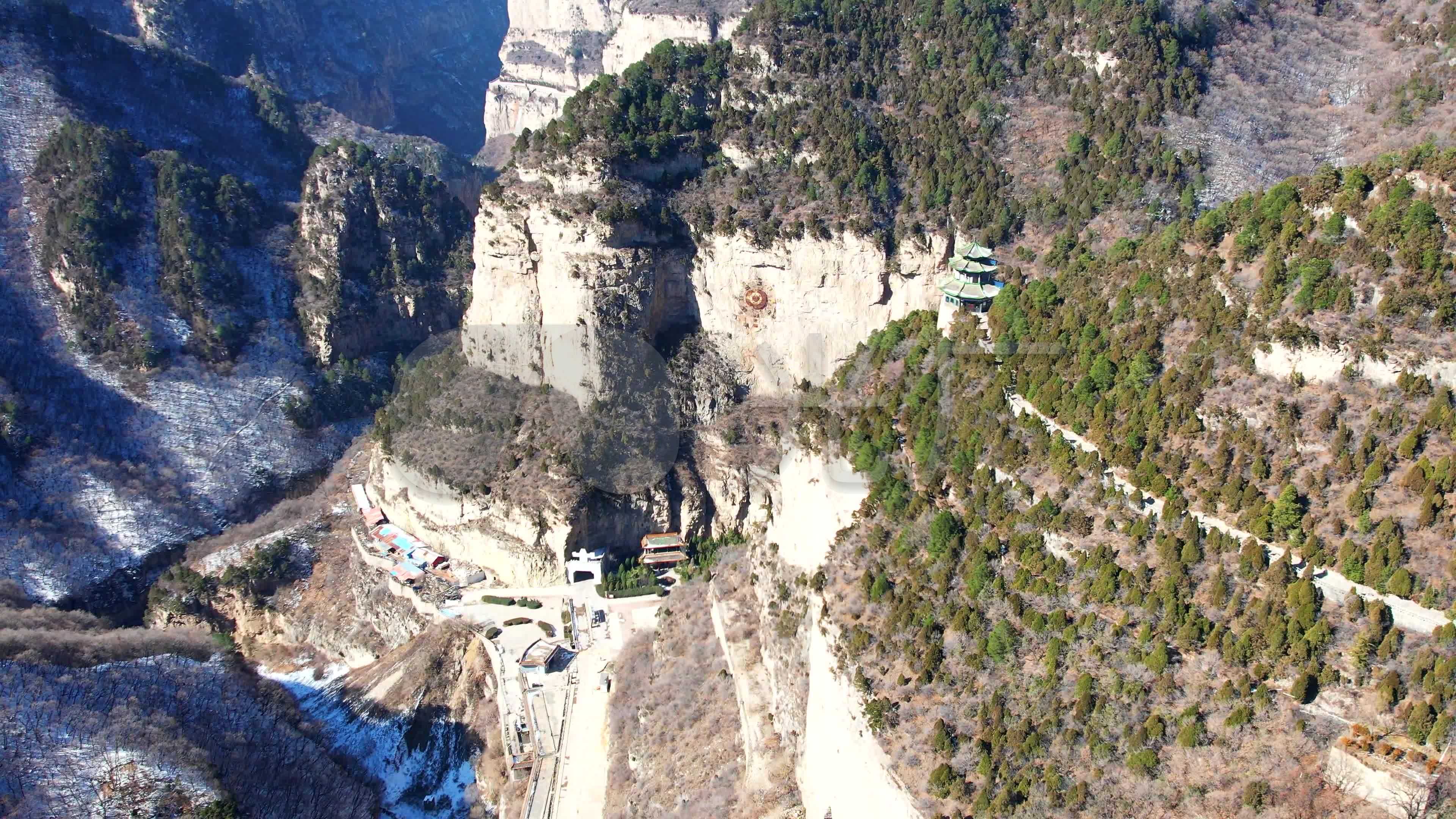 航拍山西五a景区介休绵山风景区后山