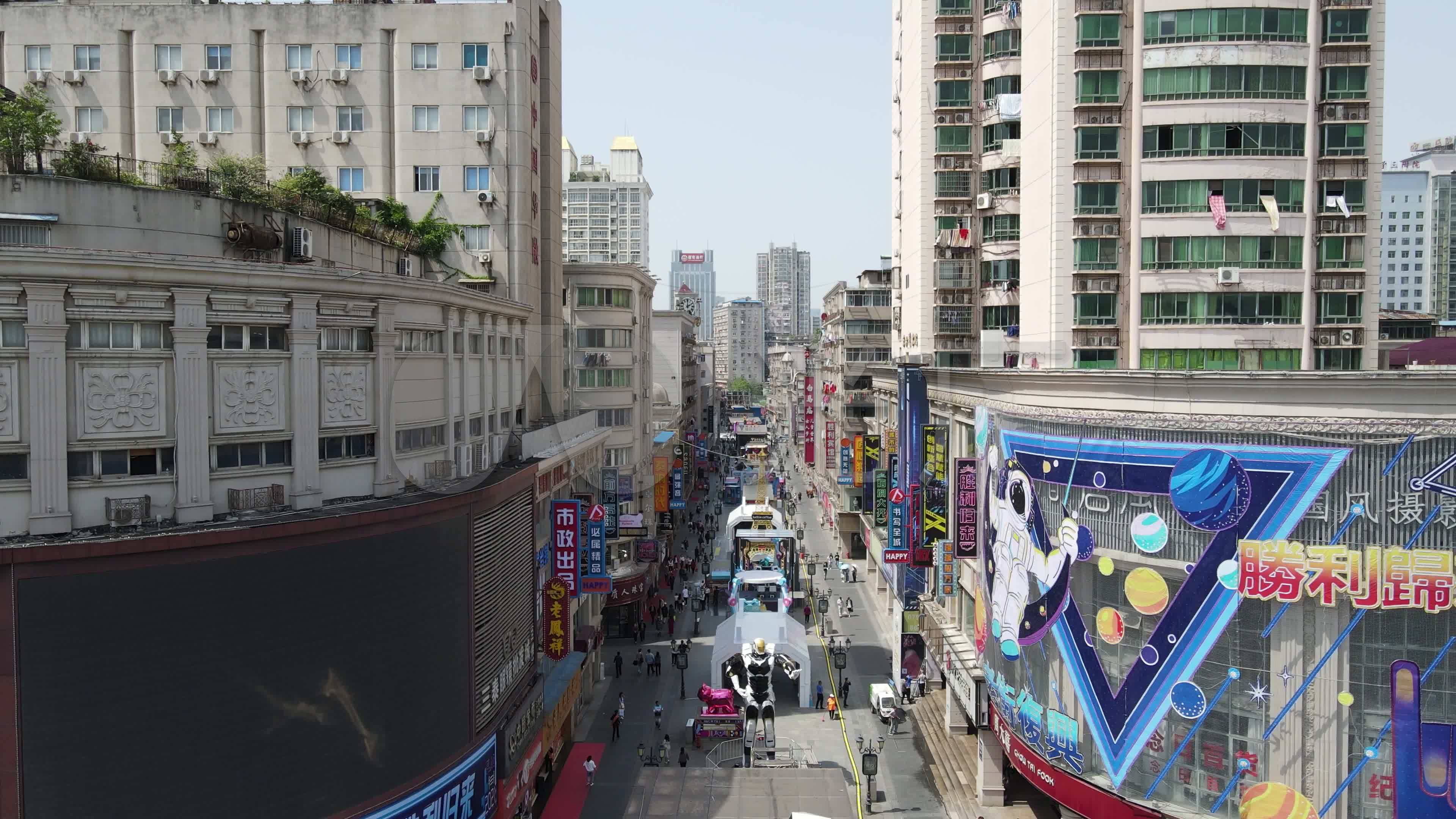 航拍江西南昌胜利路步行街