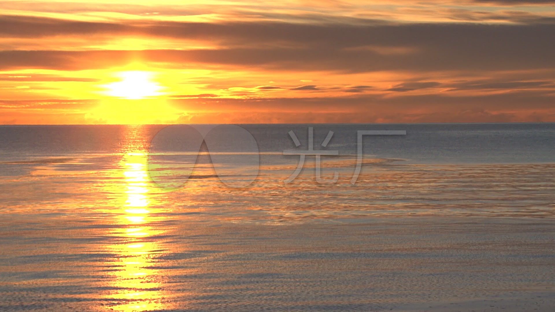 夕阳海边潮汐平静海面_1920x1080_高清视频素材下载(编号:398371)