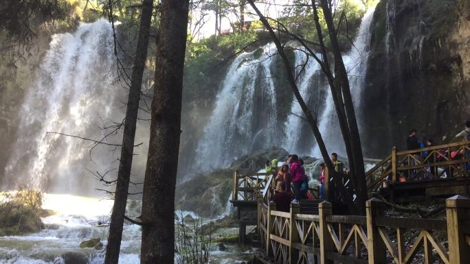 高山流水美丽风景山清水秀旅游美景