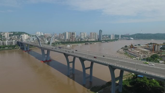 航拍泸州国窖大桥