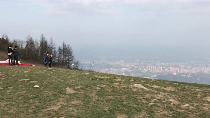 玩滑翔伞恩施素材空景城市