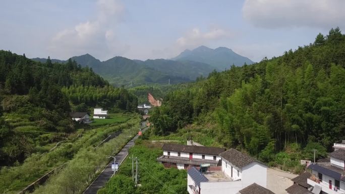 航拍小县城小山村美丽的新农村