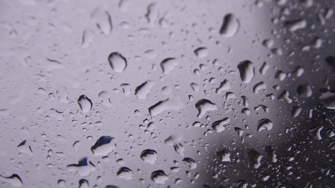 空景玻璃雨滴