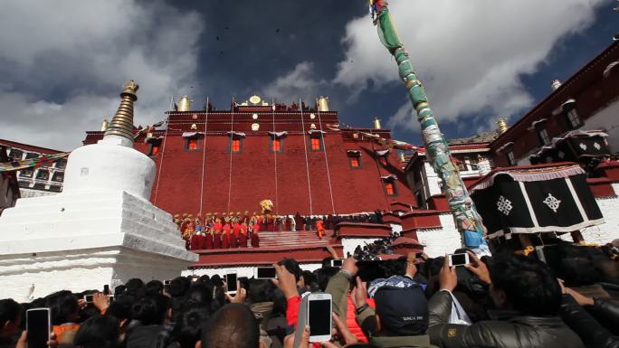 西藏燃灯节祈福高清实拍视频素材
