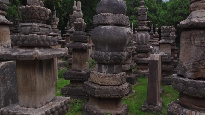 山东济南灵岩寺墓塔林航拍