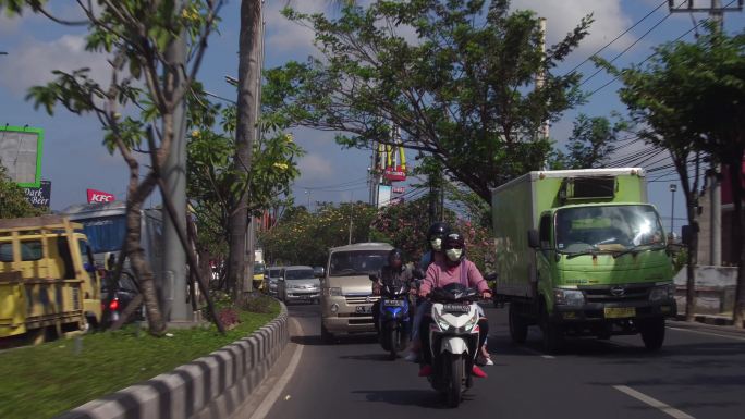 巴厘岛街景汽车摩托4K素材