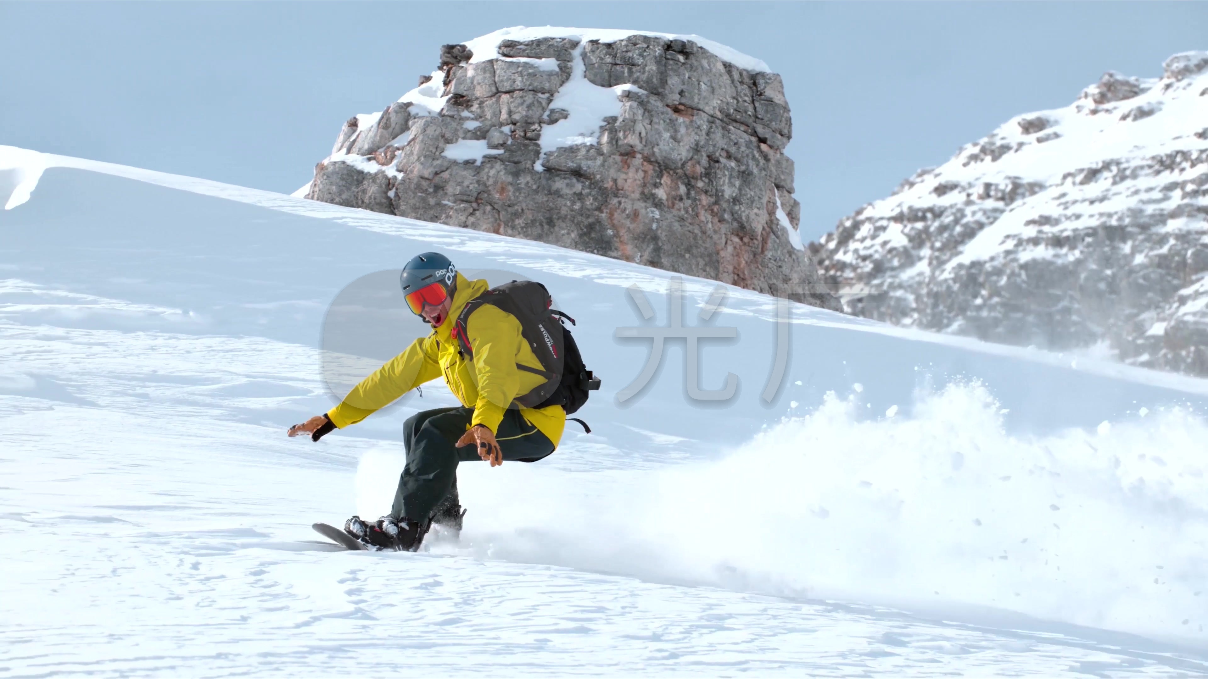 美丽雪山;滑雪;极限运动