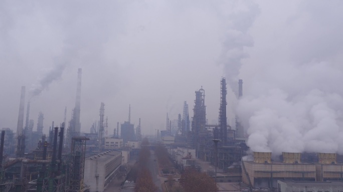 济南炼化雾霾污染重工业航拍5