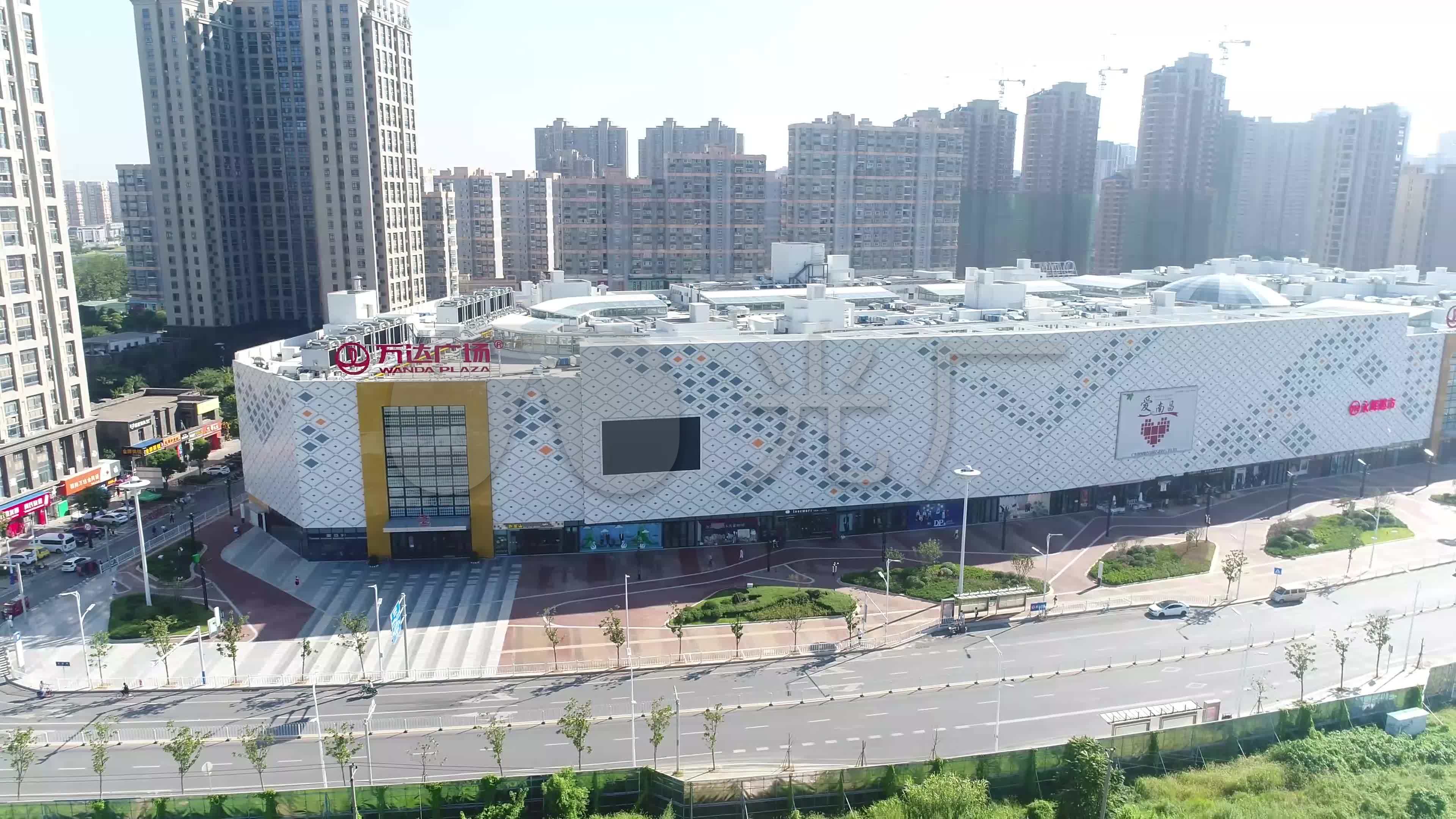 高质量航拍南昌西湖万达广场