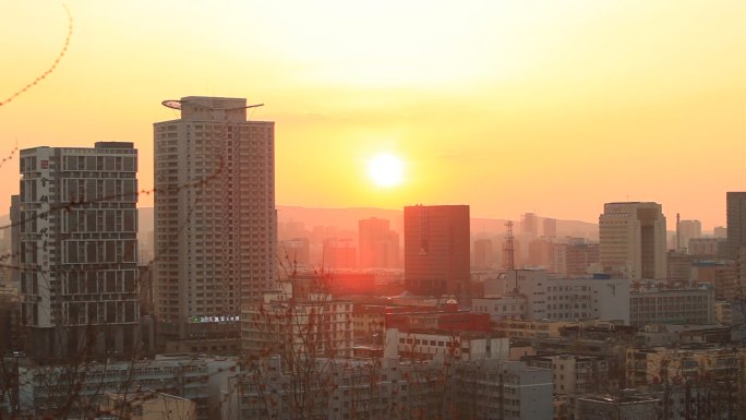 乌鲁木齐城市空镜夕阳