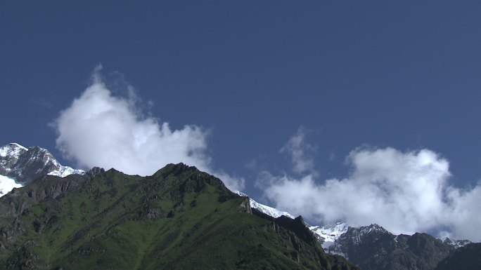 高清实拍西藏山脉大山山顶谷峰