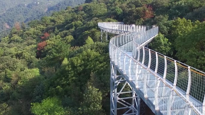 赣州大余丫山玻璃栈道航拍