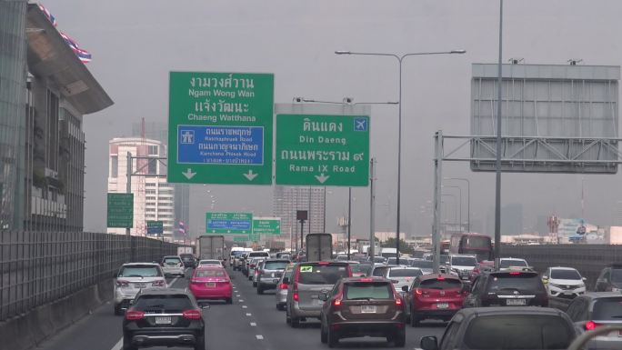 泰国街头马路公路道路汽车高速