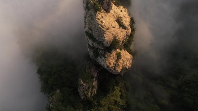 洛阳老君山云海9