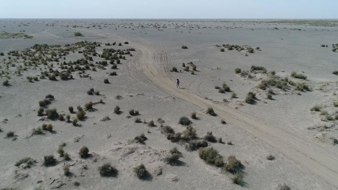 航拍戈壁航拍沙漠航拍素材荒漠