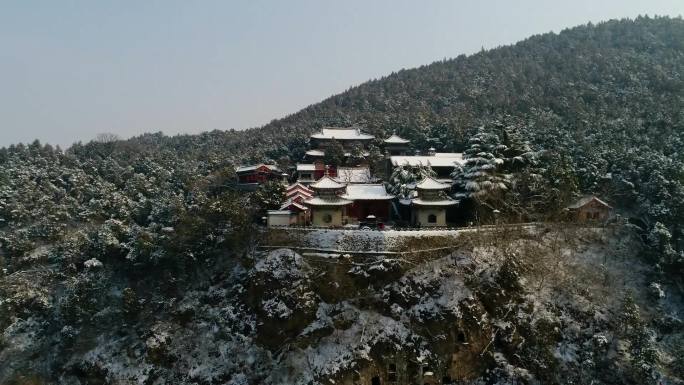 航拍洛阳香山寺横移