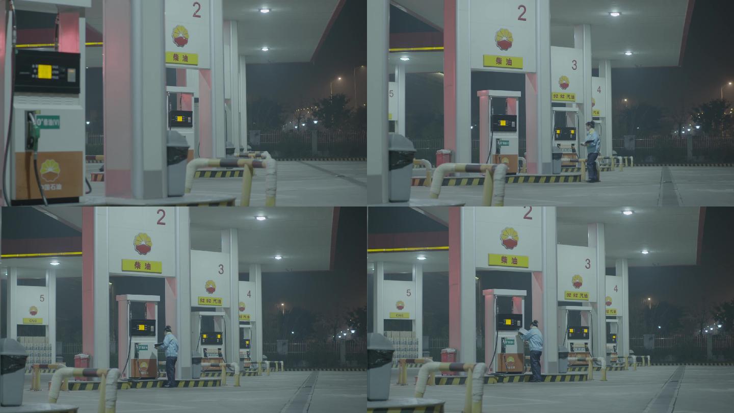 中国石油加油站工作人员