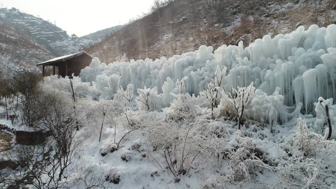 航拍洛阳七彩大峡谷冰雪10