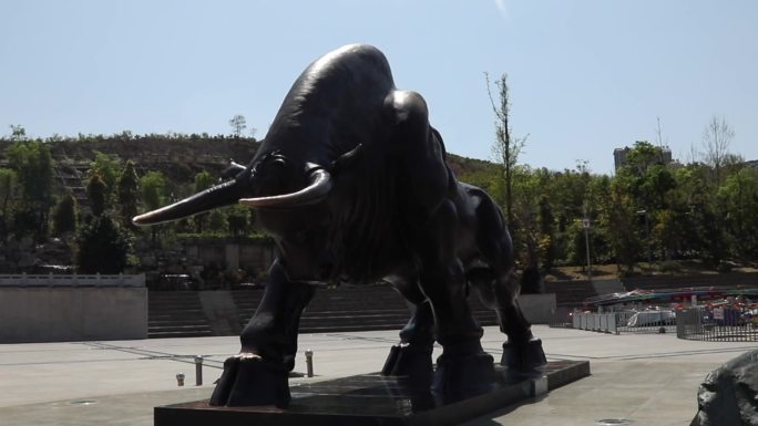 公园广场雕像铜牛空境