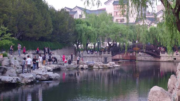 济南护城河周边珍珠泉稳定器拍摄3