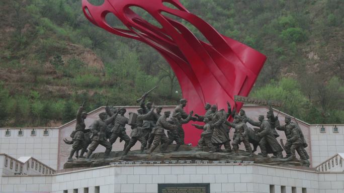 4K陕北延安长征会师雕塑凤凰广场视频素材
